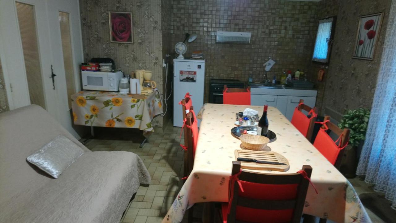 Appartement 48 M2 Avec Jardin Au Rdc Dans Villa A 5 Min A Pied Des Thermes De Vernet-Les-Bains, Location De Samedi A Samedi Exterior foto